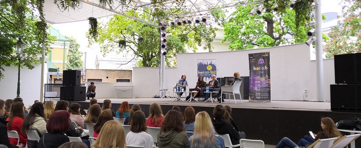 Jaké knižní festivaly nás čekají na podzim 2021?