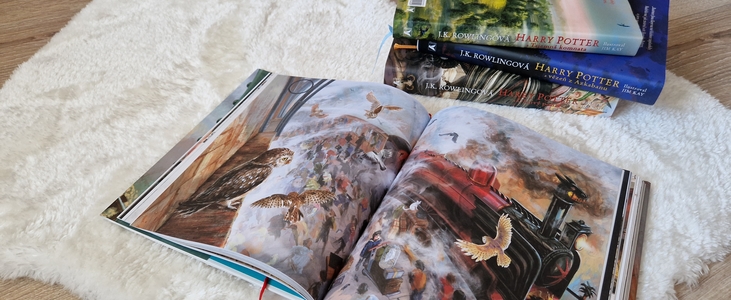 LISTOVÁNÍ KNIHOU | Ilustrovaný Harry Potter 1.-4. díl